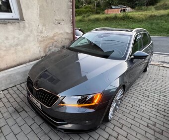 Škoda superb 3 2.0tdi 110kw BEZ Ad blue - 5