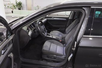 VW Passat B8 Variant 1.5 TSI 110kW R-Line - záruka Autodraft - 5
