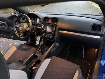 VW Scirocco 2.0 R TSI 195 kw, 2010, manuál - 5