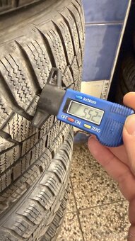 Hankook Evo2 235/55 R17 M+S 103V - 5