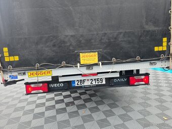 ⭐Iveco Daily 2.3 MJT/2020/10 PALET/ČR/2.MAJ/DPH/PLACHTA⭐ - 5