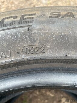 Letní pneu 215/55r16 - 5