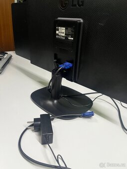LG monitor - 5