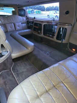 Lincoln Limusine 11 m bar - 5