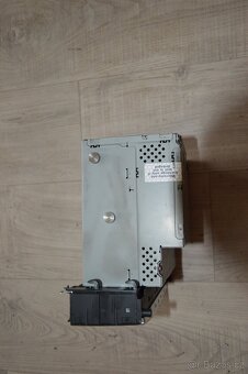 Radio W204 (C180) - 5