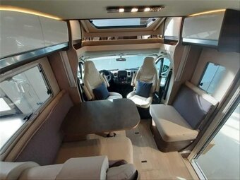 2021 5míst Fiat Ducato 2,3 iveco Laika VIP TOP OBYTNE AUTO - 5