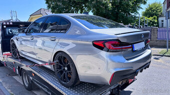 Vůz na náhradní díly BMW M5 F90 sedan 2019 S63M GA8HP-75Z C2 - 5