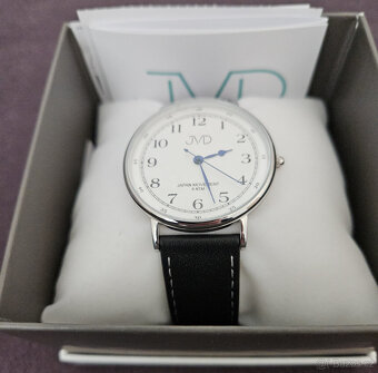 JVD J1123.2 - 5
