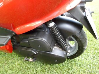 Yamaha Skyliner 125 - 5