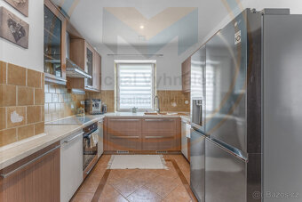 Na prodej rodinný dům 4+kk, užitná plocha 123 m², pozemek 28 - 5