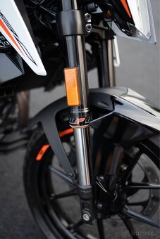 KTM Duke 390 - zánovní, stav 10/10 - 5