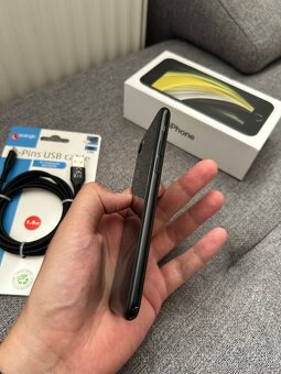 Prodám iPhone SE2020 64gb (100% kondice baterie) - 5