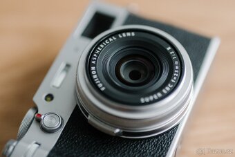 FUJIFILM X100V stříbrný + příslušenství - 5