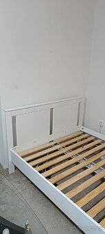 Manželská Postel IKEA včetně roštů a matrace 160x200 cm - 5