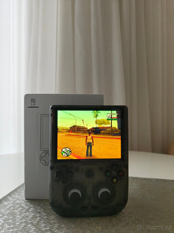 ANBERNIC RG 406V + 512gb SD karta - 5