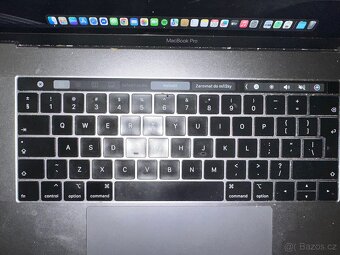 MacBook Pro 15-2018– 6jádro i7 / 16GB RAM / - 5