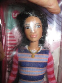 nová Barbie Mattel Bruneta - 5