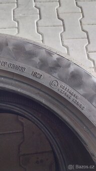 Prodám 2 x letní pneu Continental 235/50/19 - 5
