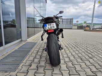 KTM 890 Duke R - 5