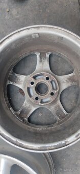 BORBET R 15 4x100 7JxR15 ET 35 - 5