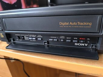 SONY SLV 225 - 5