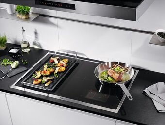 Gril AEG Plancha - 5