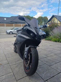 YAMAHA R1 - 2015 - 16.900km - 5