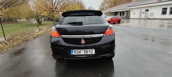 Opel Astra 1.8 benzín GTC - 5