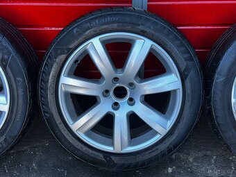 Original ALU kola VW Dynamic 18" 7,5J ET40 + 235/50/R18 - 5