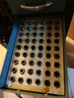 PRODÁM NÁSTROJOVOU BRUSKU, OSTŘIČKU - 5