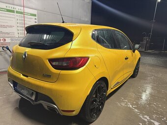 Renault Clio IV RS 200 - 5