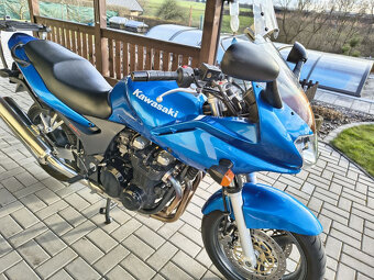 Kawasaki ZR7S - 5