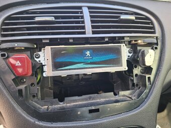 Peugeot 607 - 5