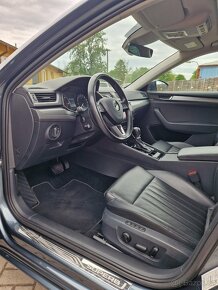 Škoda Superb Combi 2.0TDI 4x4 Style 140kW DSG Panorama 2018 - 5