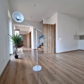 Prodej bytu 4+1 Praha, ulice Pplk. Nováčka, 135 m2 - 5
