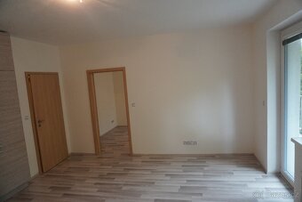 Pron. 2+kk Kuřim, Tyršova 15.500,- + 3.500,- - 5
