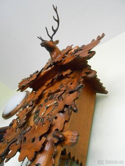 Starožitné vyřezávané kukačky 45x55cm - jdou,ale přestávají - 5