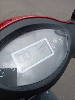 Elektrická tříkolka Selvo 31000 – nové baterie - 5