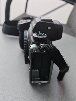 Prodej Nikon Z7 II + baterie + L destička + SD karta - 5