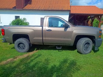 Chevrolet Silverado 4x4 - 5