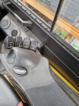 YALE GLP30VX, 2016,9500MH - 5