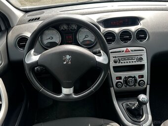 Peugeot 308 SW 1.6i 115kw, r.2010, 7mist, klima - 5
