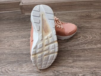 Dětské holčičí Nike tenisky, vel. 28 - 5