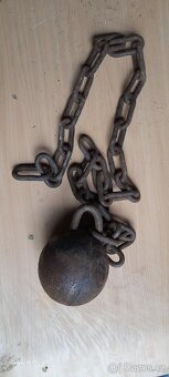 Železná koule s řetězem 35 kg - 5