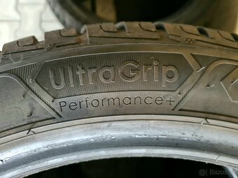 Goodyear UltraGrip 235/45/18 zimní pneumatiky - 5