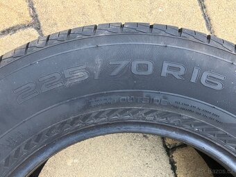 NOKIAN WETPROOF SUV 225/70 R16 NOVÉ - 5