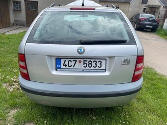 Škoda Fábia - 5