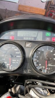 Honda Varadero xl 1000 - 5