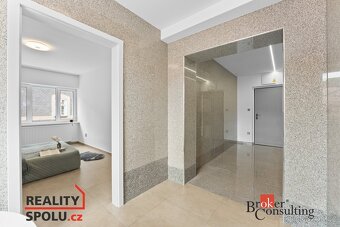 Prodej, byty/2+kk, 37 m2, Rýchorské náměstí, 54201 Žacléř, T - 5