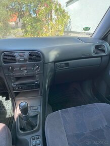 Volvo V40. - 5